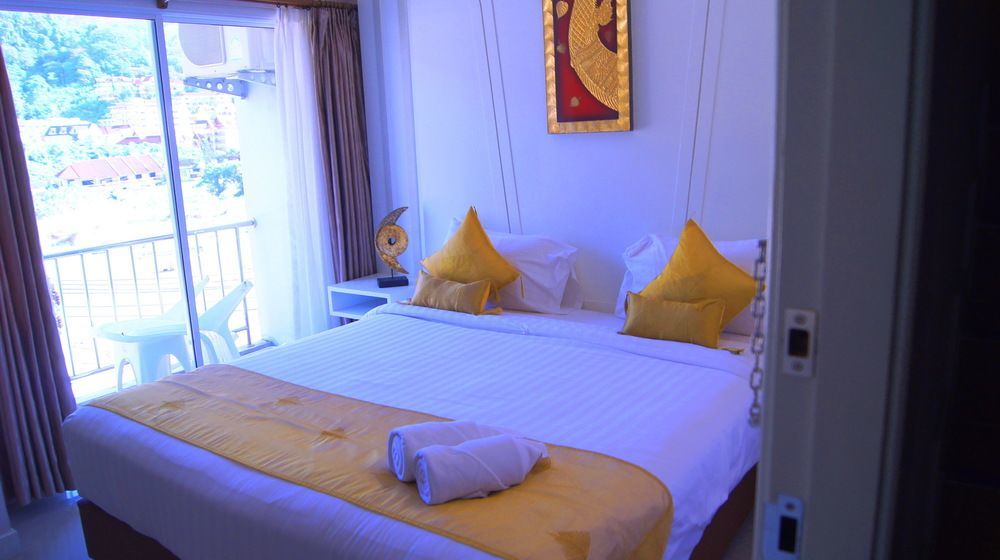 J Sweet Dream Boutique Hotel Phuket Patong Exterior photo