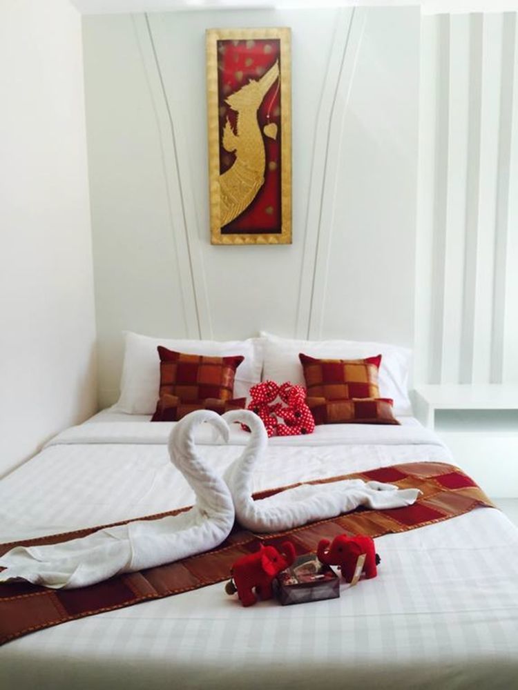 J Sweet Dream Boutique Hotel Phuket Patong Exterior photo